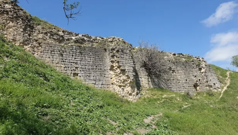 Gulustan Tower, Azerbaijan